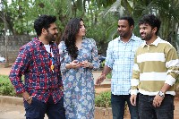 Konchem Hatke Movie Trailer Launch